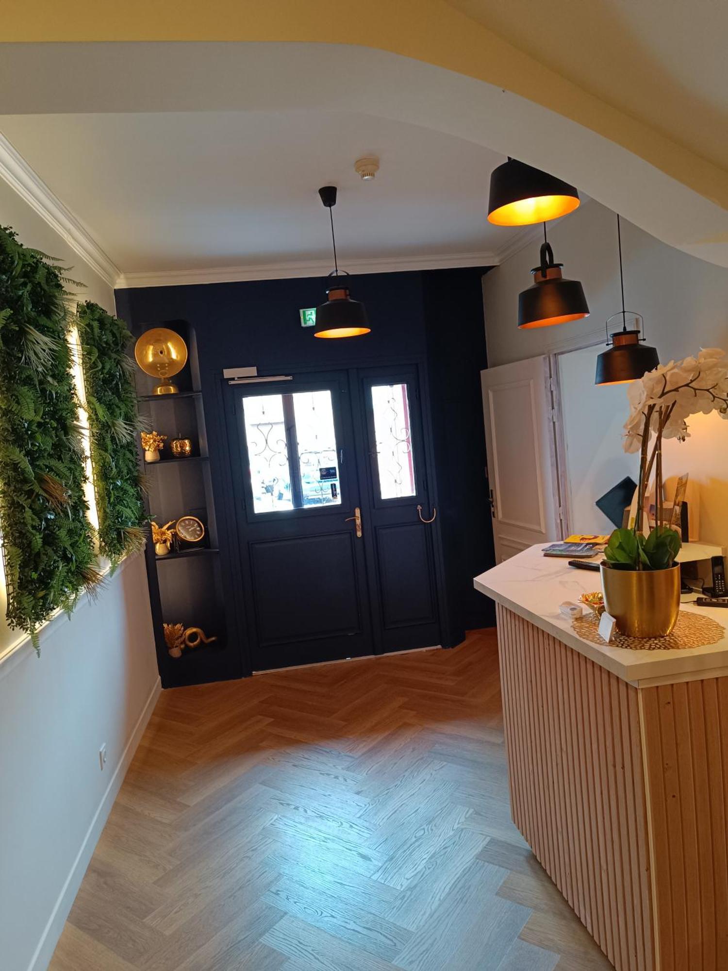 The Originals Boutique, D'angleterre, 2*